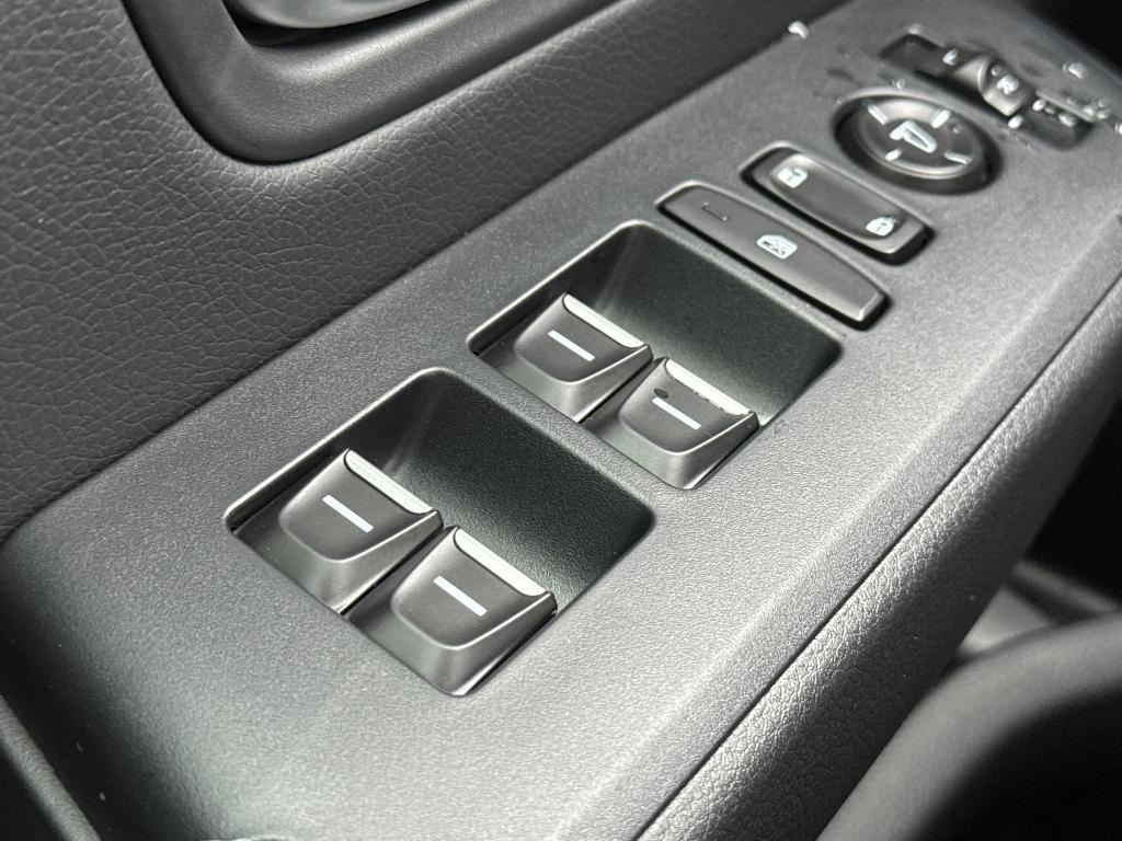 new 2025 Honda Pilot car, priced at $42,363