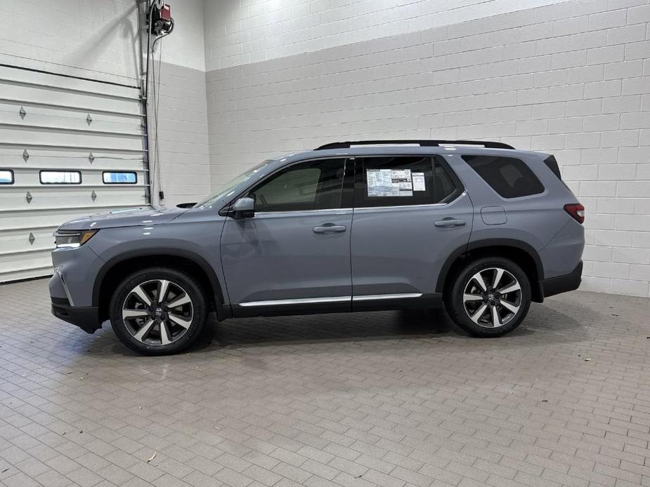 new 2025 Honda Pilot car, priced at $47,376