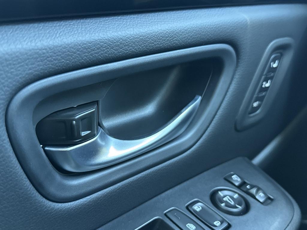 new 2025 Honda Pilot car, priced at $48,370