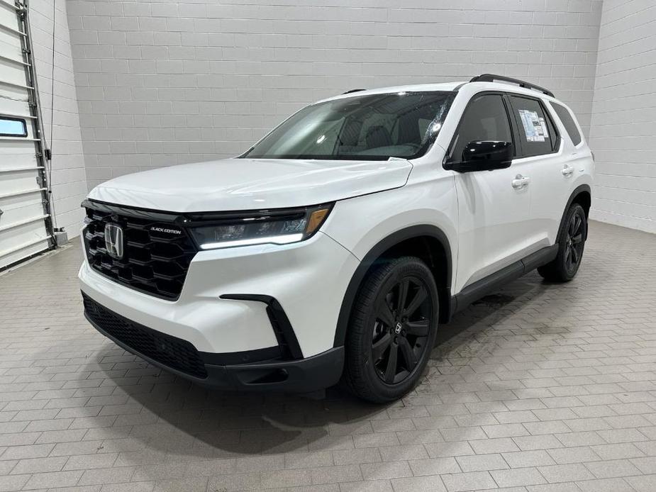 new 2025 Honda Pilot car, priced at $54,173