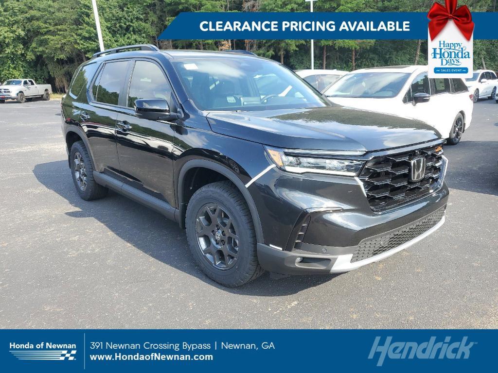 new 2025 Honda Pilot car, priced at $47,875