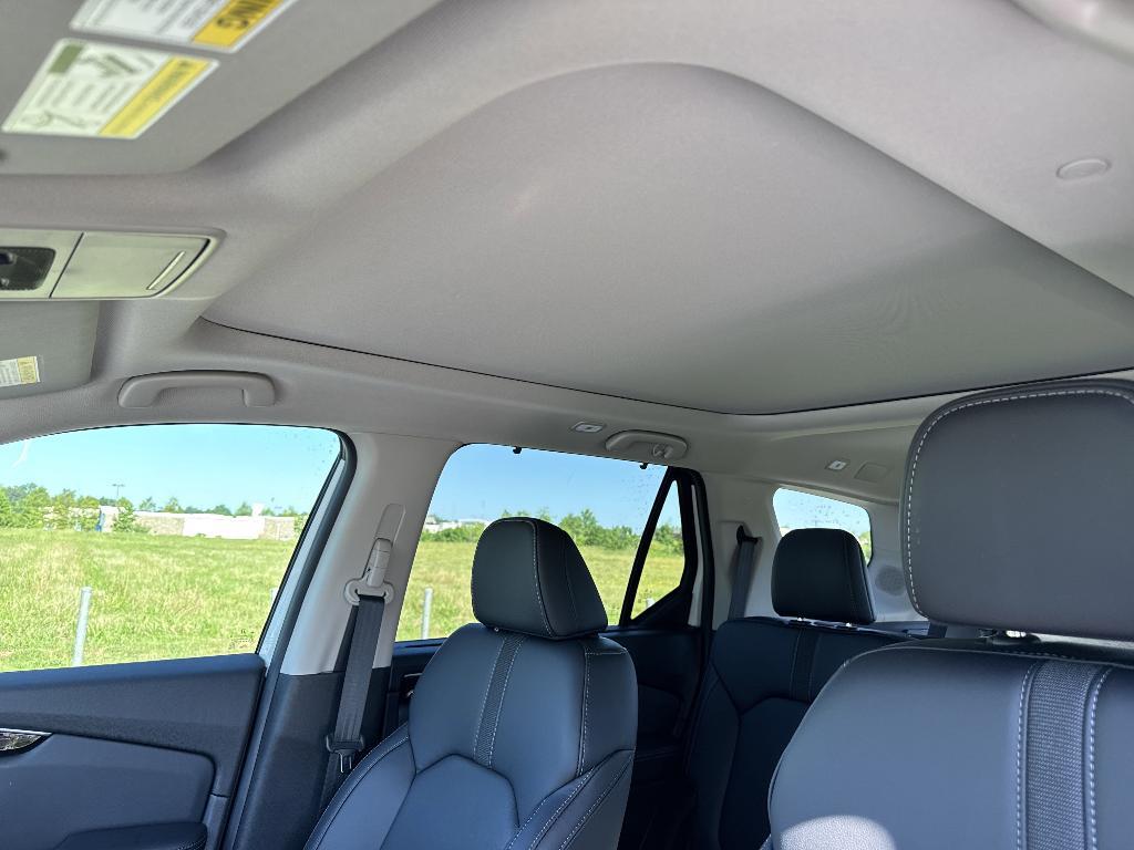 new 2025 Honda Pilot car, priced at $48,011