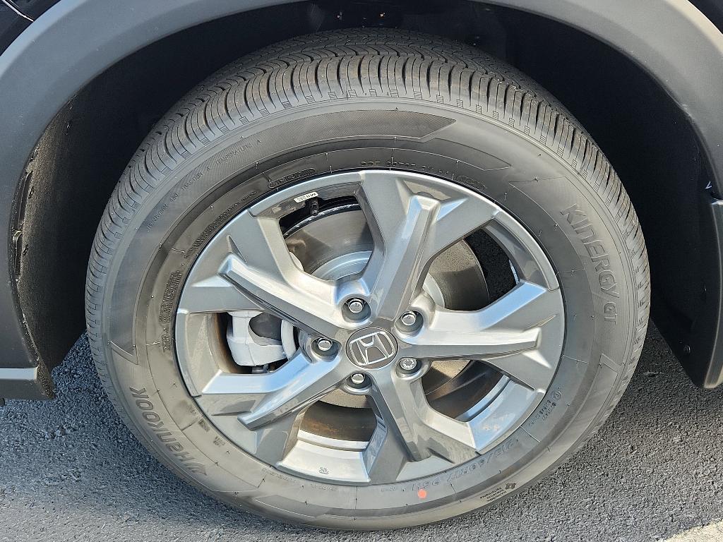 new 2026 Honda HR-V car, priced at $26,516