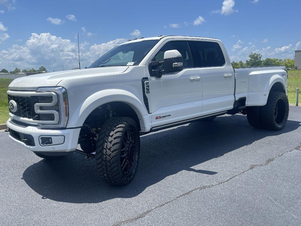 used 2025 Ford F-450 car, priced at $133,950