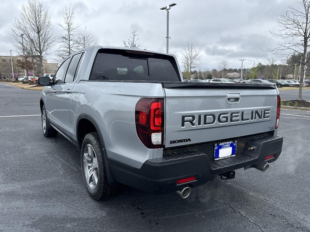 new 2025 Honda Ridgeline car, priced at $41,818