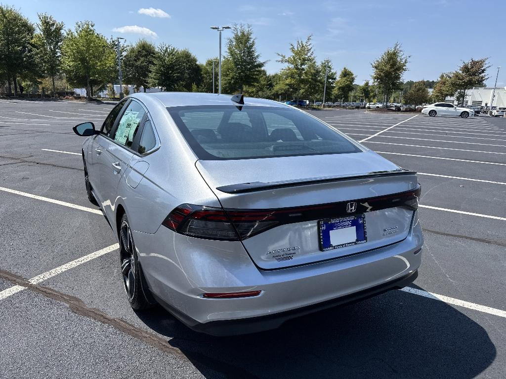 new 2025 Honda Accord Hybrid car, priced at $33,274
