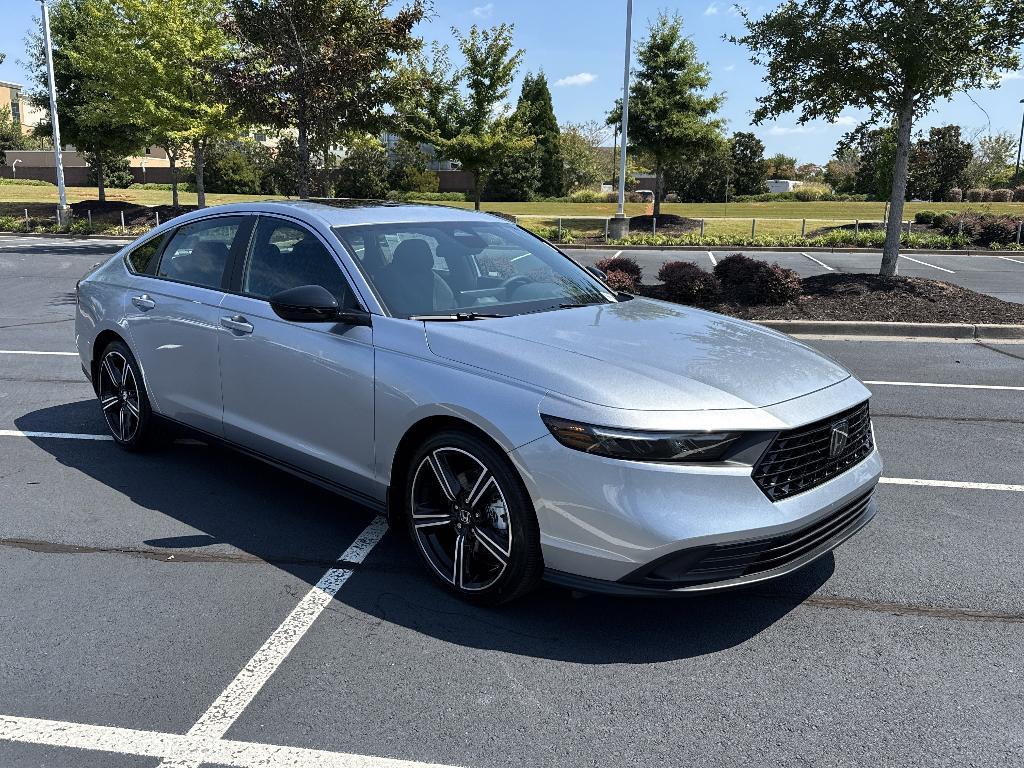 new 2025 Honda Accord Hybrid car, priced at $33,274