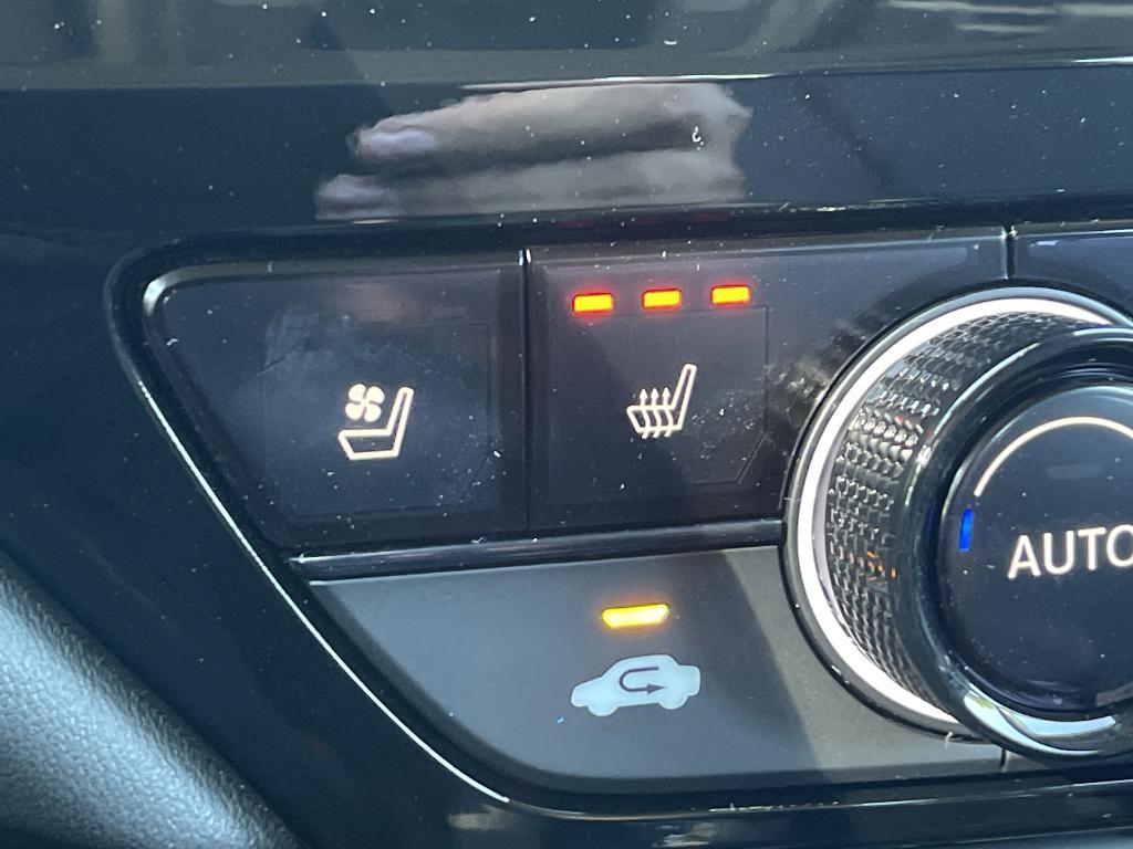 new 2025 Honda Accord Hybrid car, priced at $38,476
