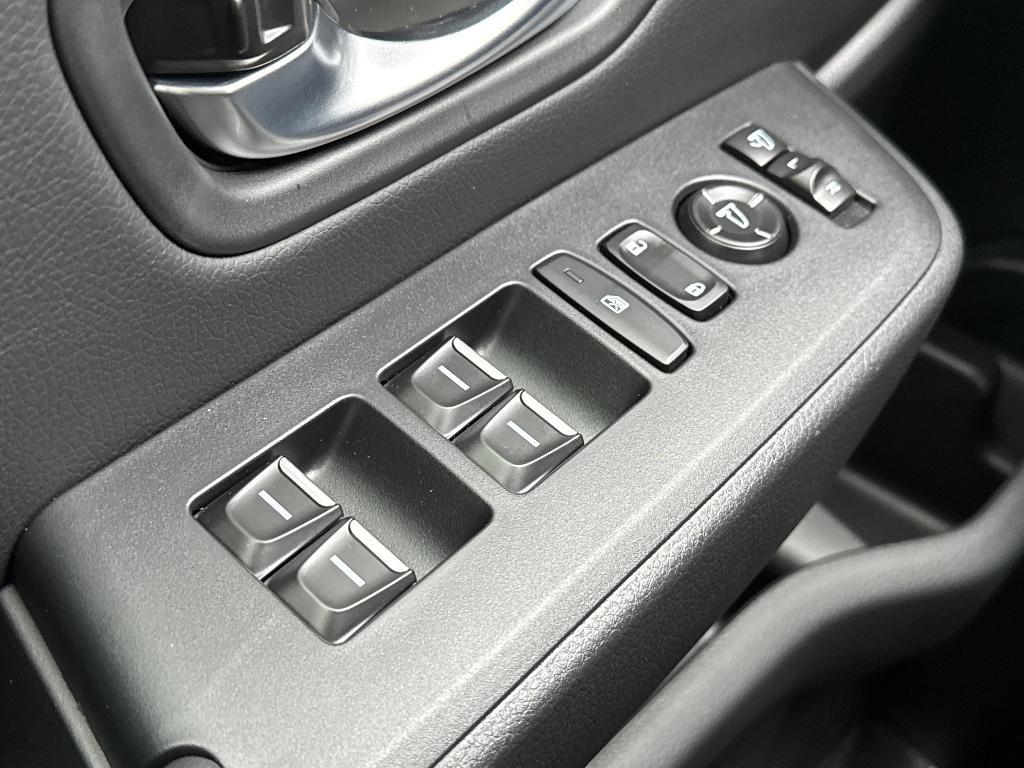 new 2025 Honda Pilot car, priced at $54,575