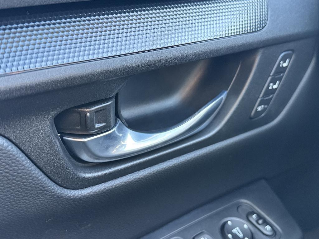 new 2026 Honda CR-V Hybrid car, priced at $38,371