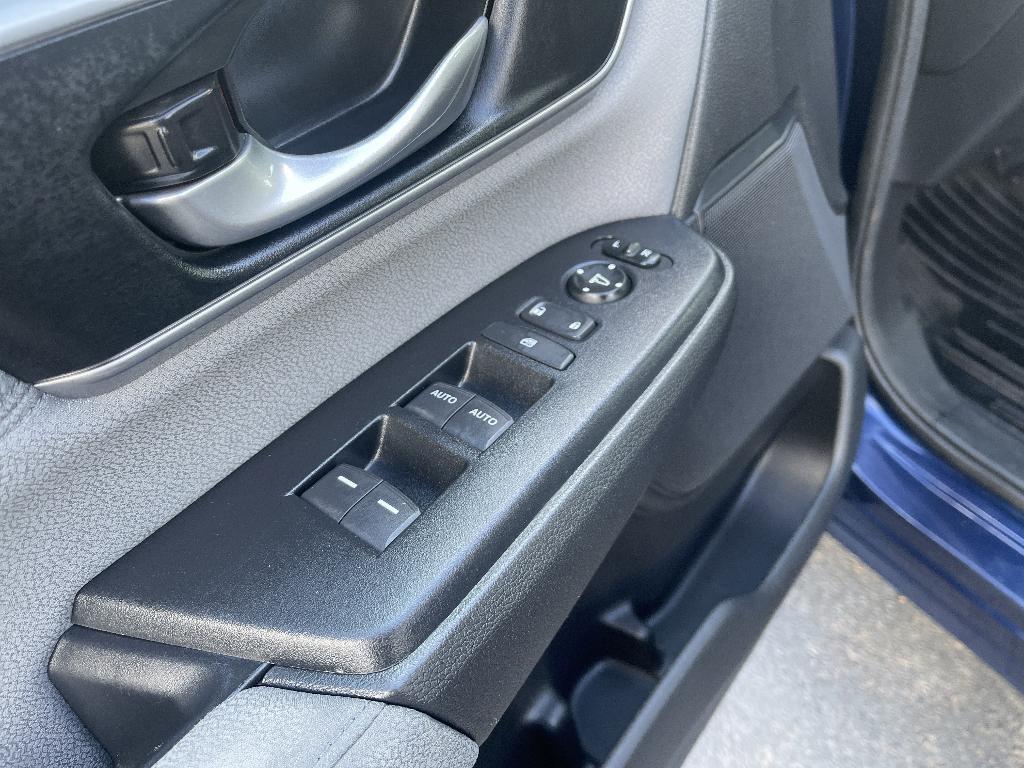 used 2022 Honda CR-V car, priced at $23,386