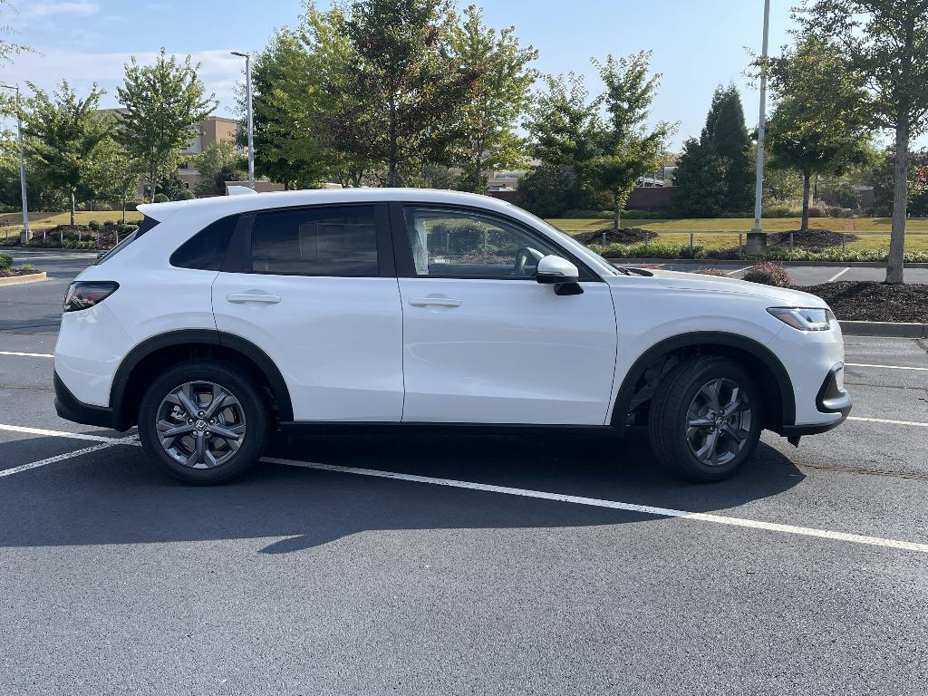 new 2026 Honda HR-V car, priced at $28,391