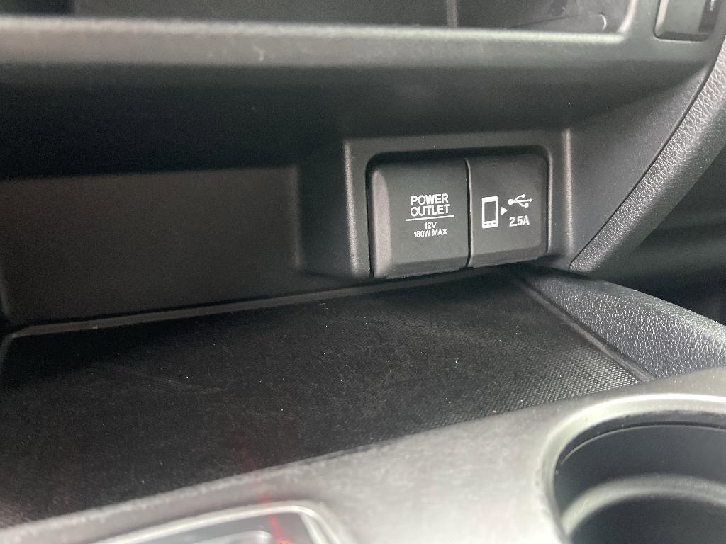 used 2022 Honda Pilot car, priced at $29,999