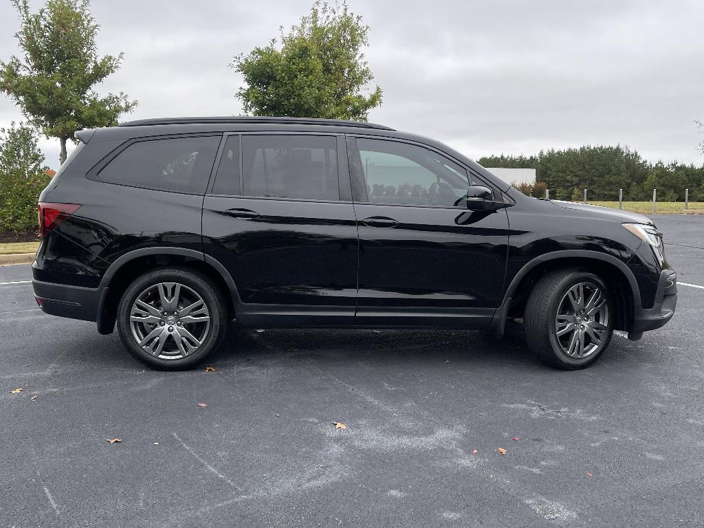 used 2022 Honda Pilot car, priced at $29,999