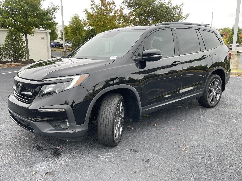 used 2022 Honda Pilot car, priced at $29,999
