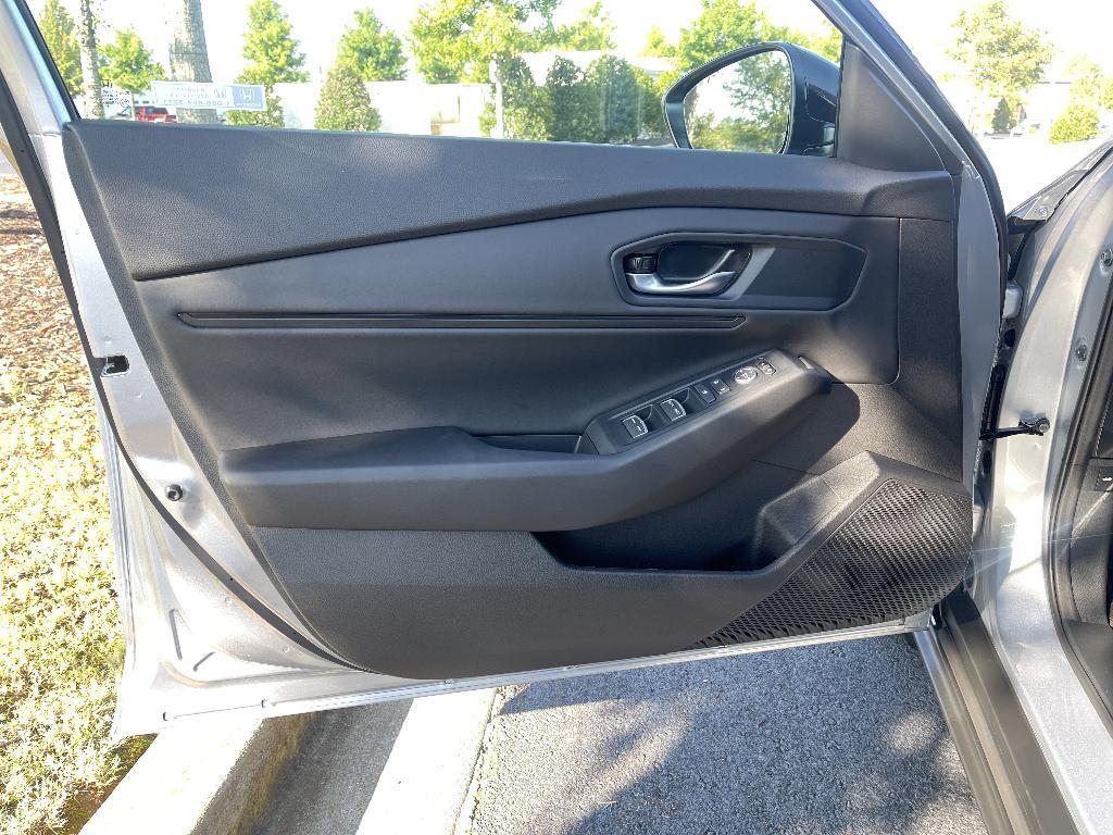 new 2025 Honda Accord car, priced at $30,315