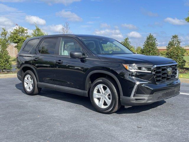 used 2024 Honda Pilot car, priced at $37,550