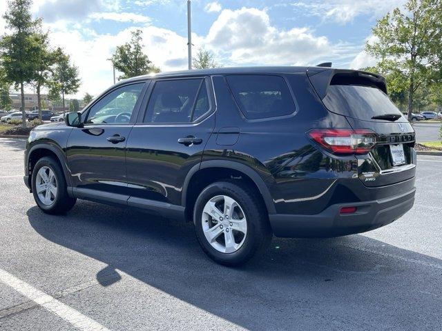 used 2024 Honda Pilot car, priced at $37,550