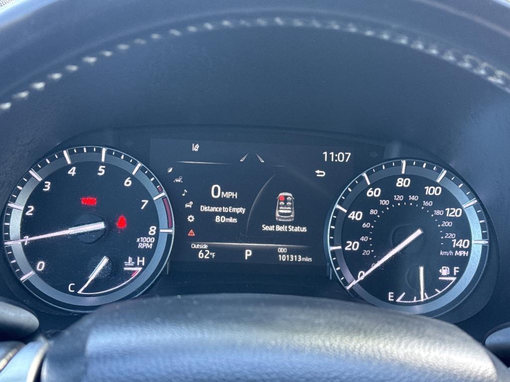 used 2020 Toyota Highlander car, priced at $25,900