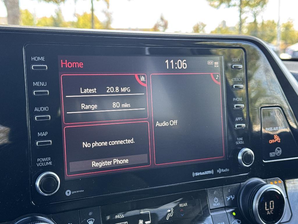 used 2020 Toyota Highlander car, priced at $25,900