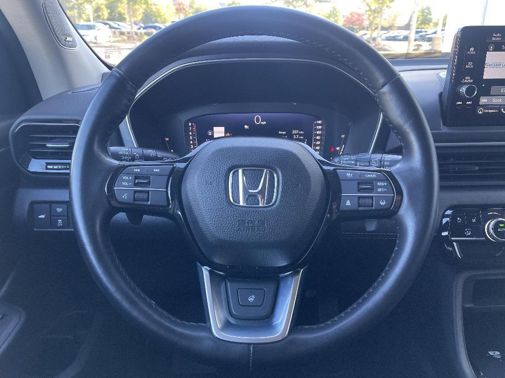 used 2023 Honda Pilot car, priced at $47,989