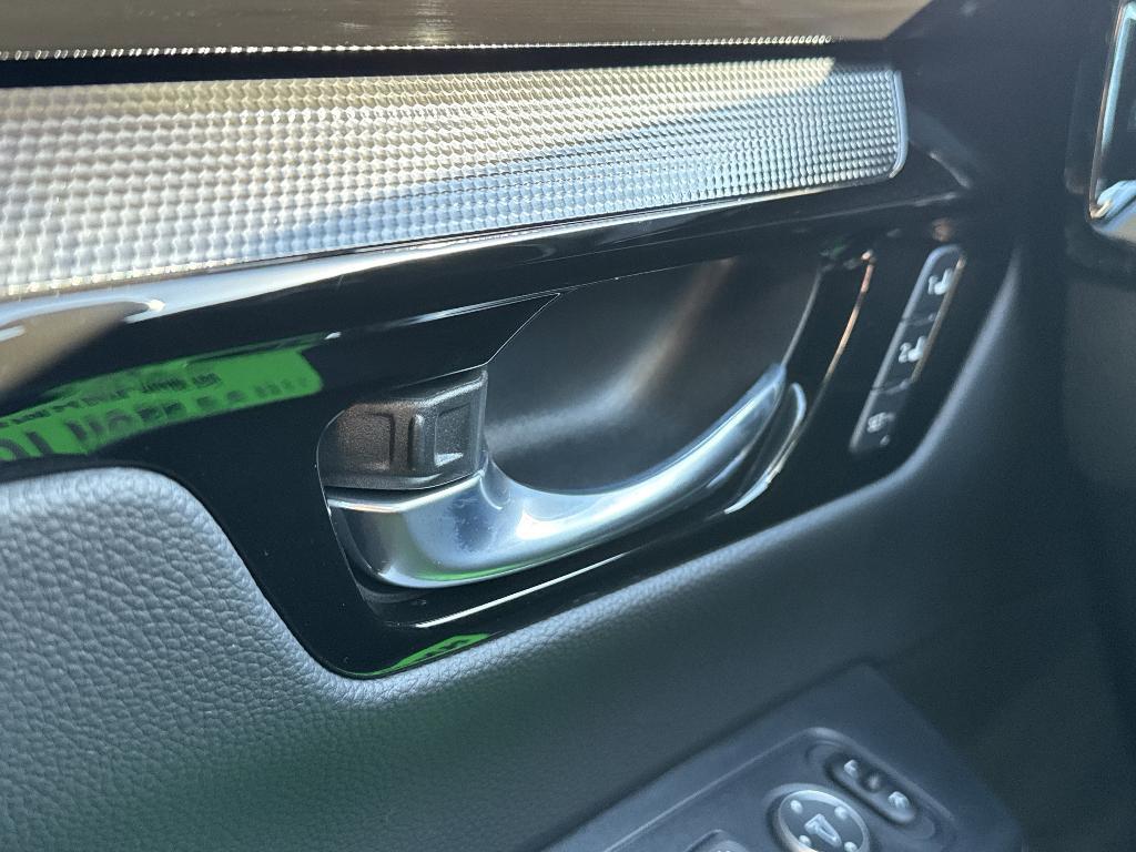 new 2026 Honda CR-V Hybrid car, priced at $41,738