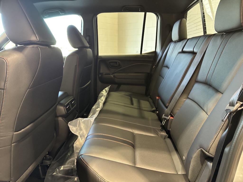 new 2025 Honda Ridgeline car, priced at $44,076