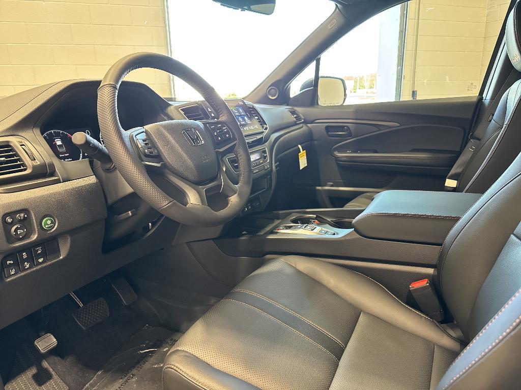 new 2025 Honda Ridgeline car, priced at $44,076