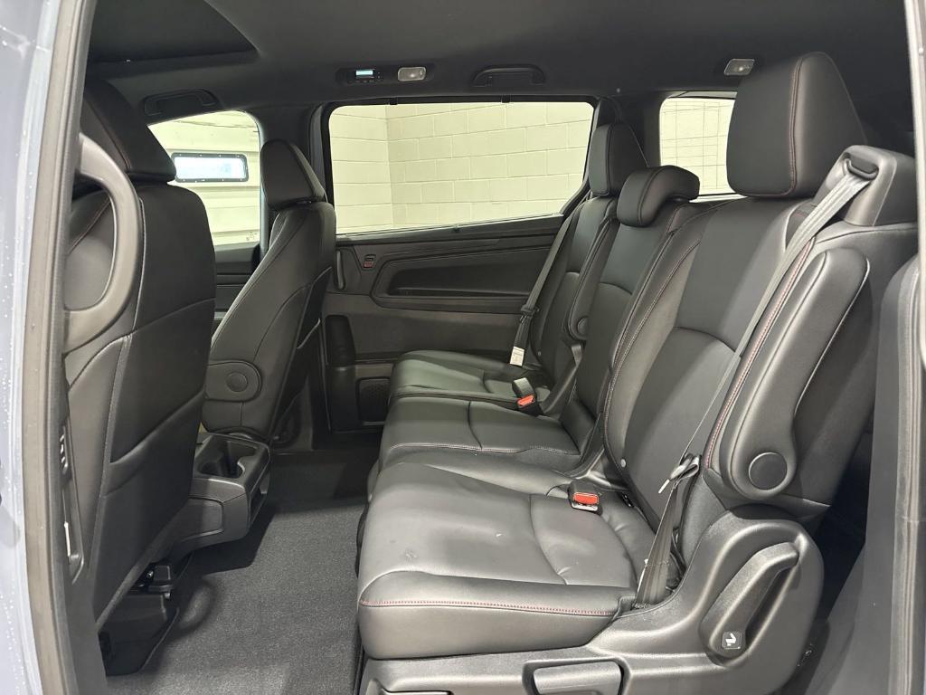 new 2025 Honda Odyssey car, priced at $44,920