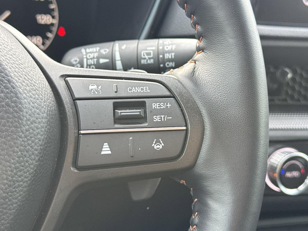 used 2025 Honda CR-V Hybrid car, priced at $37,950