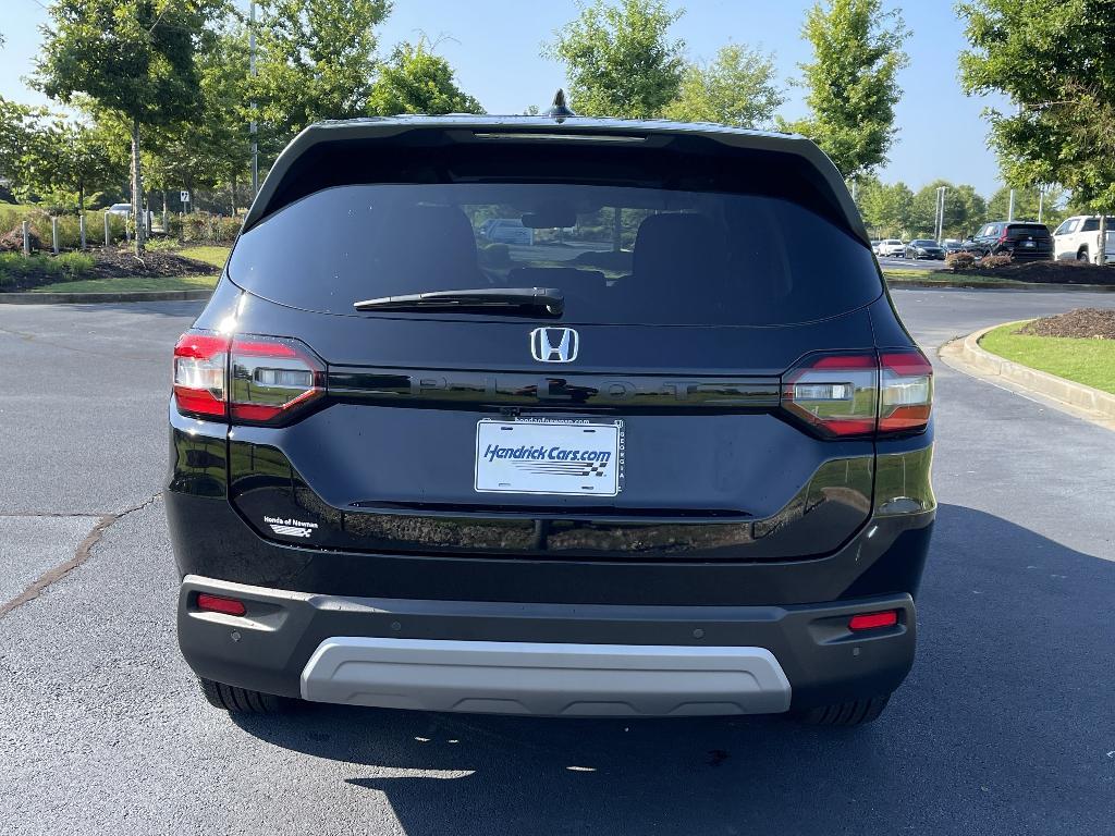 used 2025 Honda Pilot car, priced at $43,750