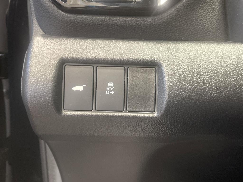 used 2025 Honda Pilot car, priced at $43,750