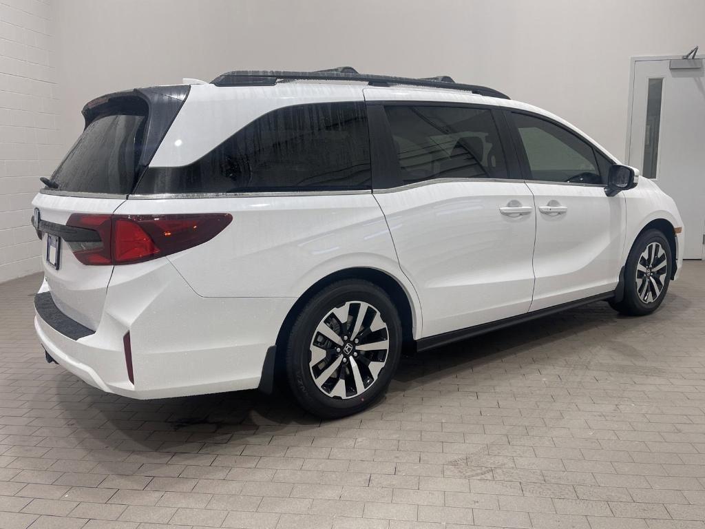 used 2025 Honda Odyssey car, priced at $43,808
