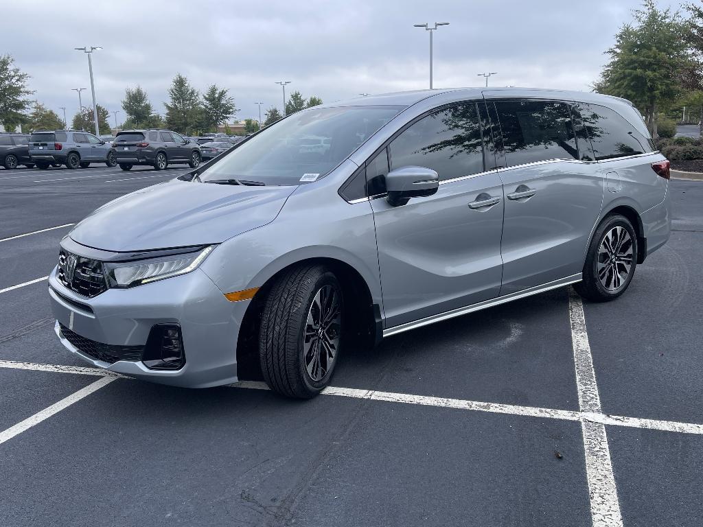 new 2026 Honda Odyssey car, priced at $51,062