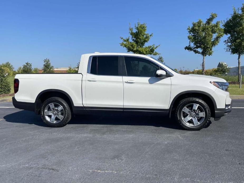 new 2025 Honda Ridgeline car, priced at $45,330