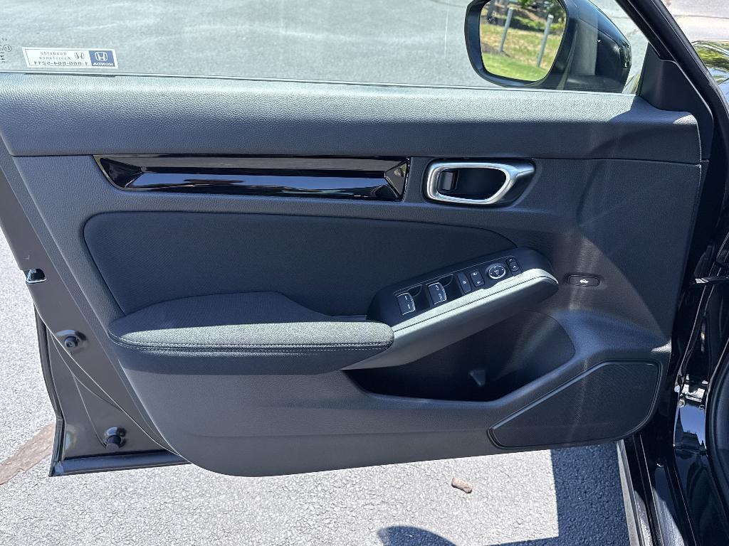 new 2025 Honda Civic Hybrid car, priced at $28,893