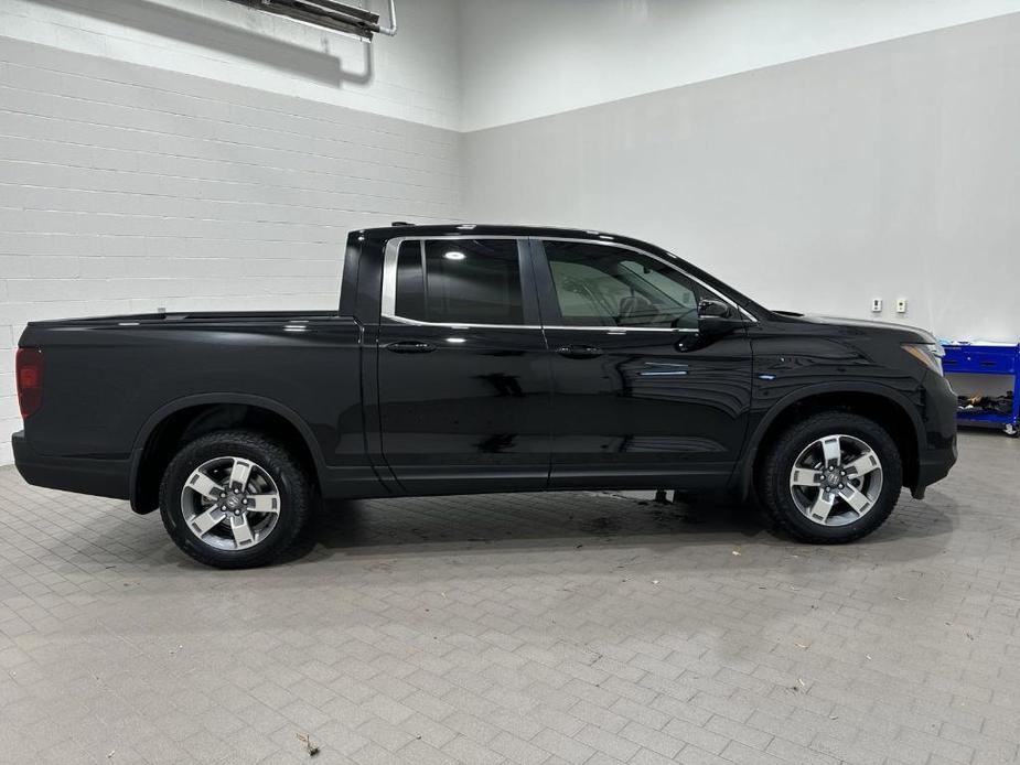 new 2025 Honda Ridgeline car, priced at $44,375