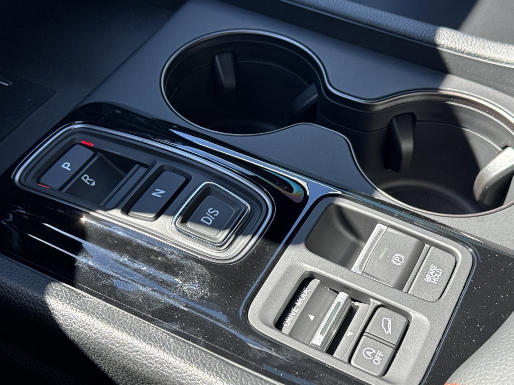 new 2025 Honda Pilot car, priced at $47,918