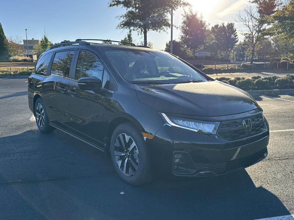 new 2026 Honda Odyssey car, priced at $43,858