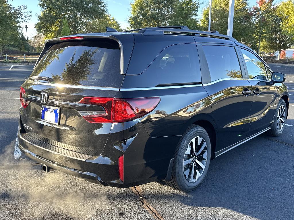new 2026 Honda Odyssey car, priced at $43,858
