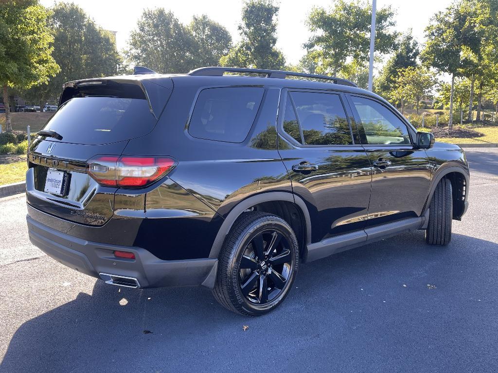 used 2025 Honda Pilot car, priced at $49,990