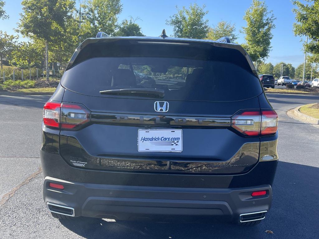 used 2025 Honda Pilot car, priced at $49,990