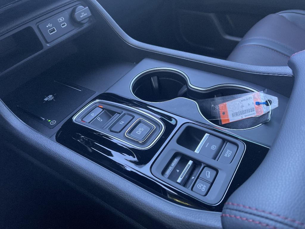 used 2025 Honda Pilot car, priced at $49,990