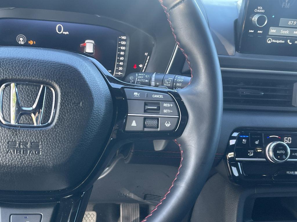 used 2025 Honda Pilot car, priced at $49,990