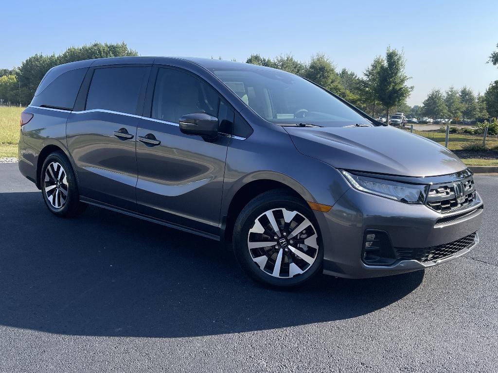 new 2026 Honda Odyssey car, priced at $42,518