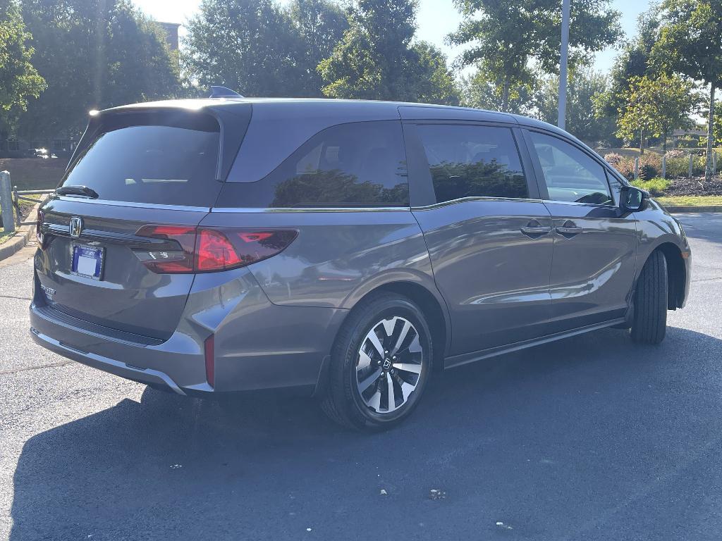 new 2026 Honda Odyssey car, priced at $42,518