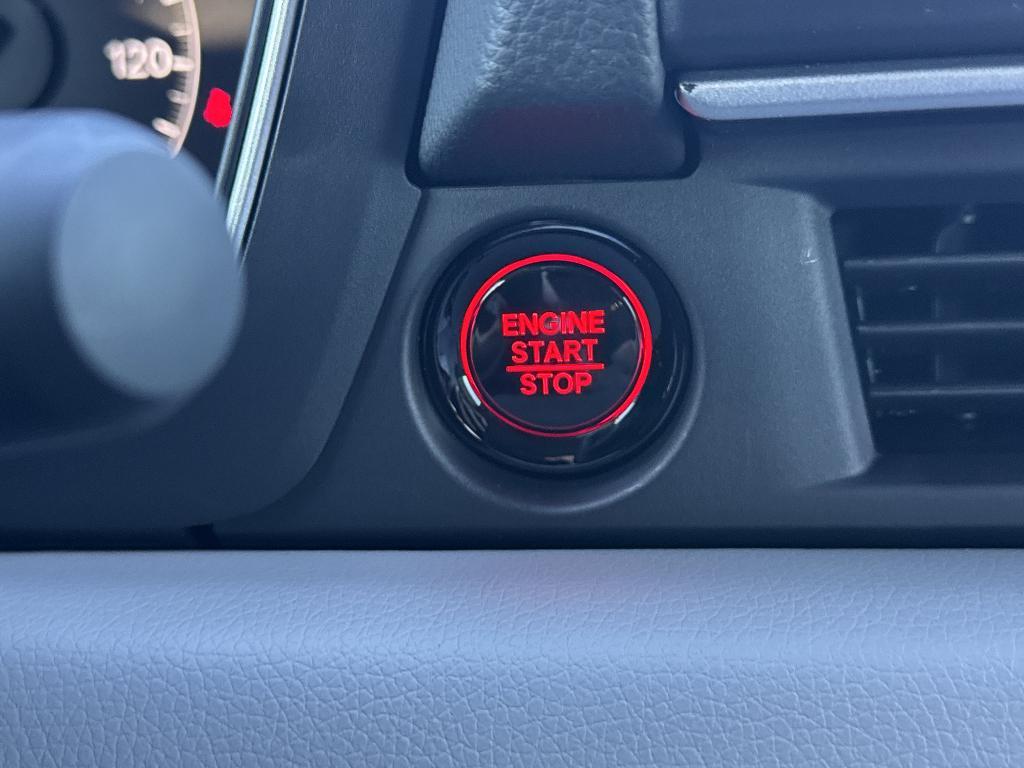 new 2025 Honda Pilot car, priced at $48,106