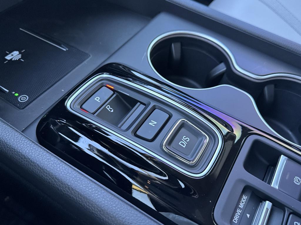 new 2025 Honda Pilot car, priced at $48,106