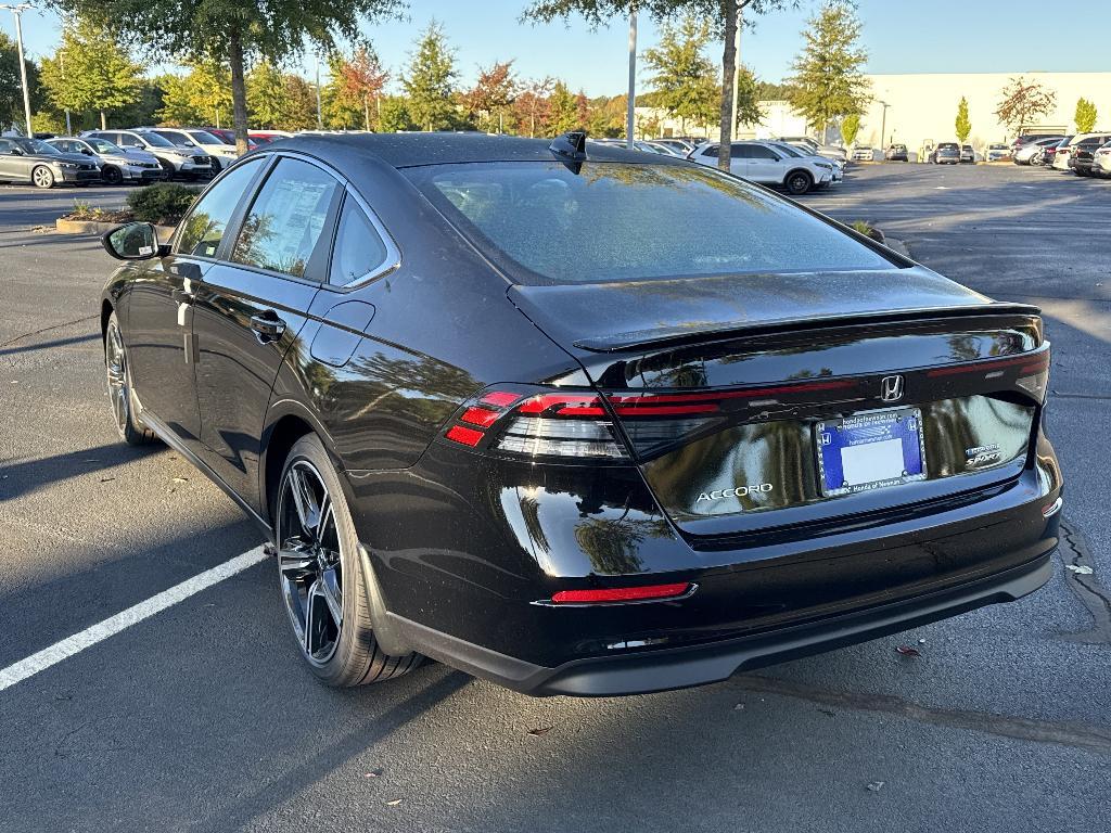 new 2025 Honda Accord Hybrid car, priced at $33,317