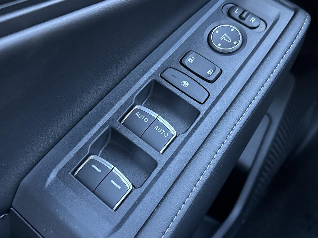 new 2025 Honda Accord Hybrid car, priced at $33,317